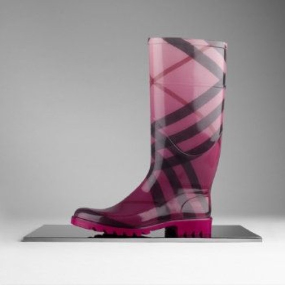 Burberry Nova Pop Degrade Boots Raspberry Sorbet